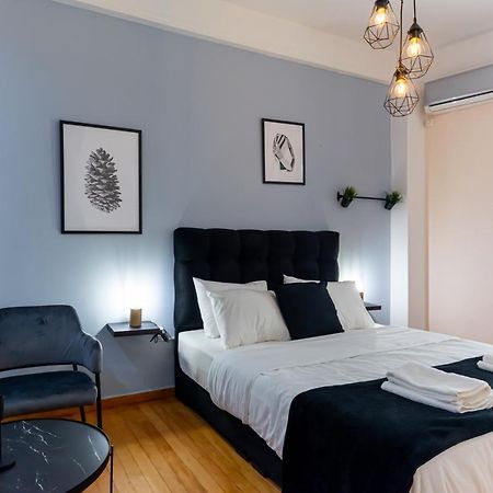 Couple Getaway With Queen Bed Lejlighed Athen Eksteriør billede