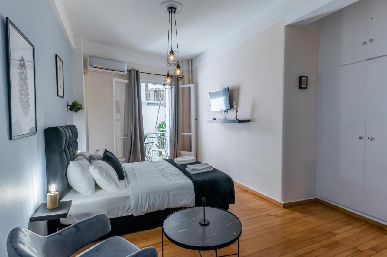 Couple Getaway With Queen Bed Lejlighed Athen Eksteriør billede